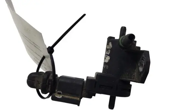 Volkswagen Golf IV Turbo solenoid valve 9688124580