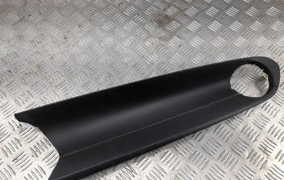 Chevrolet Camaro Panel trim 84124221