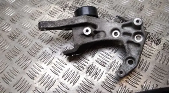 Opel Meriva B Bracket in trunk/boot F565107 55568403