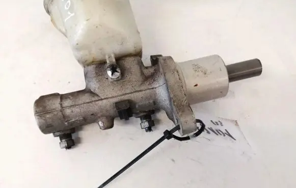 Citroen C5 Master brake cylinder