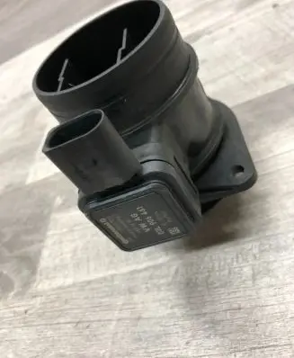 Volkswagen PASSAT B7 Mass air flow meter 03L906461 024012394 5WK97023