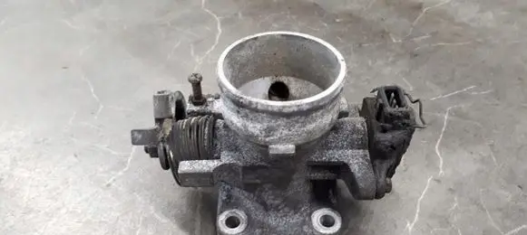 Hyundai Accent V Throttle body valve 