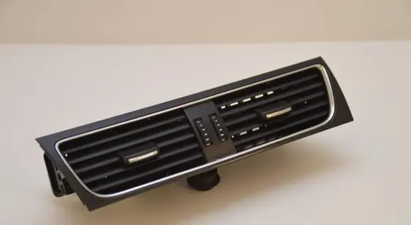 Audi A5 8T 8F Dash center air vent grill 8T1820951B