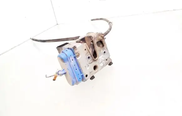 Audi A4 S4 B5 8D Front door lock 4A0839015H