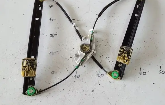 Front door window regulator motor