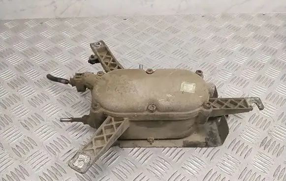 Opel Antara Fuel filter housing 