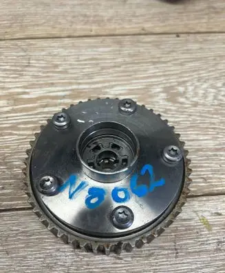 Audi A4 S4 B9 8W Alternator pulley 05E109083E