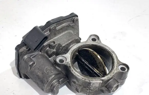 BMW 5 F10 F11 Engine shut-off valve 7810752