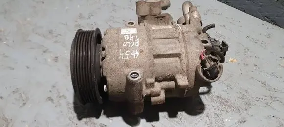 Volkswagen Polo V 6R Air conditioning (A/C) compressor (pump) 6Q0820808F