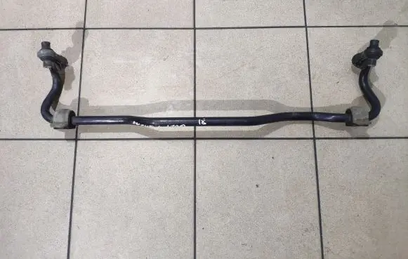 Volkswagen Golf VII Rear anti-roll bar/sway bar 5Q0511305BE