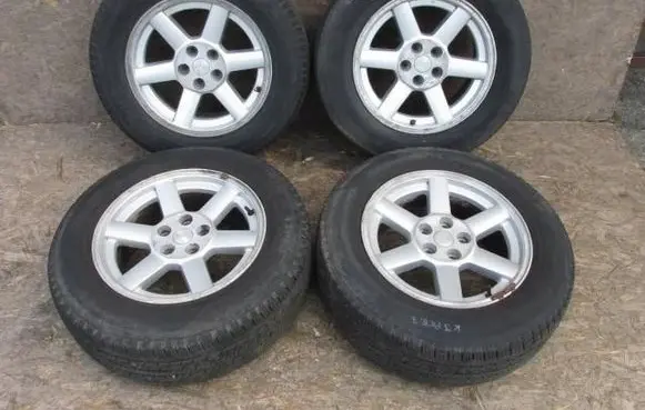 Jeep Cherokee III KJ Original wheel cap