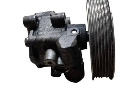 Audi A4 S4 B7 8E 8H Power steering pump 8E0145153D 06B145255