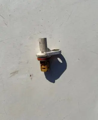 Camshaft position sensor