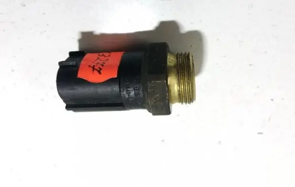 Volkswagen Golf IV Coolant temperature sensor 1j0959481a