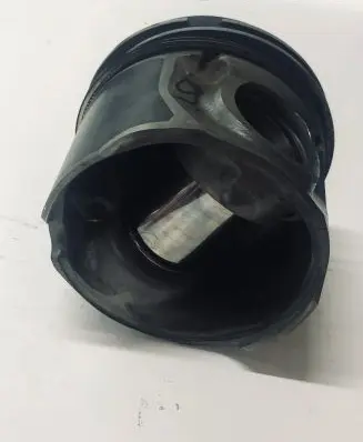 Piston