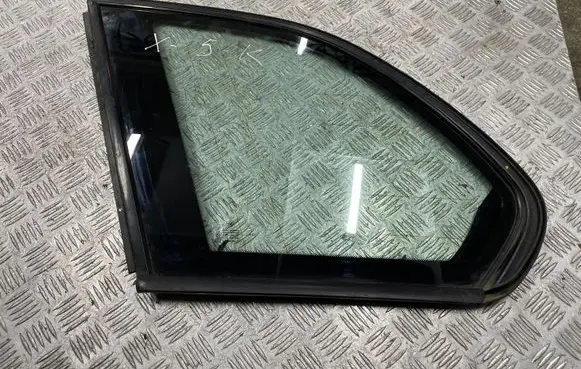 BMW X5 E53 Rear side window