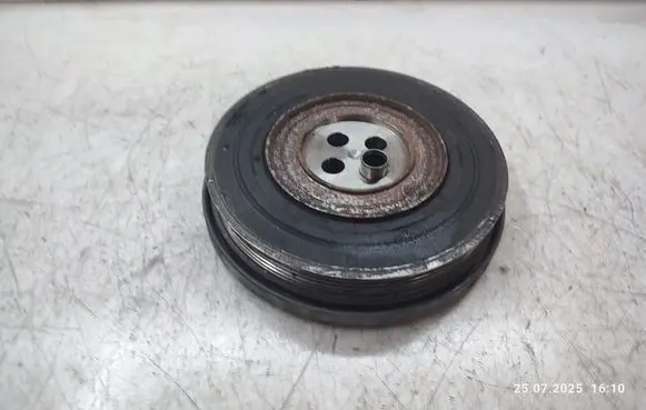 Mercedes-Benz CLA C117 X117 W117 Crankshaft pulley