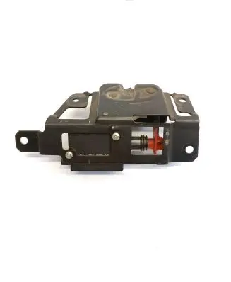 Loading door lock