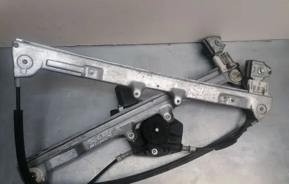Mitsubishi Colt CZ3 Front door window regulator with motor RA2052P1 RA2484
