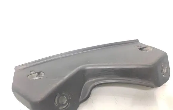 Volkswagen PASSAT B6 Front bumper mounting bracket 3C0807505