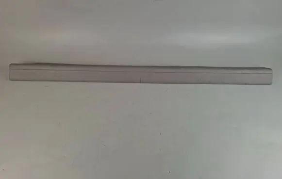 Mercedes-Benz E A207 Front sill trim cover A2076860436