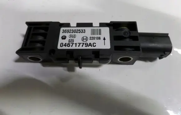 Chrysler 300 - 300C Airbag deployment crash/impact sensor 04671779AC