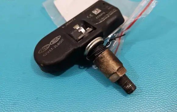 Hyundai i30 Tire pressure sensor 52933-2L600 IMPRK1372668