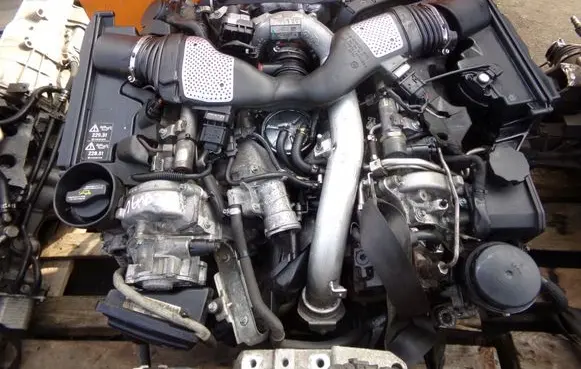 Mercedes-Benz CLS C219 Turbo A6420900280 642920