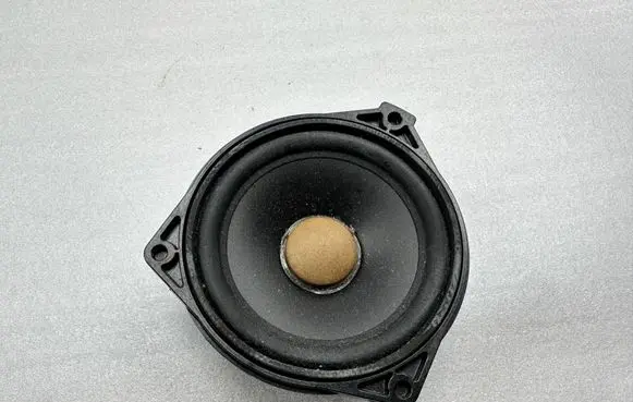 Mercedes-Benz GL X166 Panel speaker A2318201302