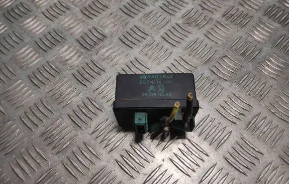 Peugeot 406 Glow plug pre-heat relay 9639912580