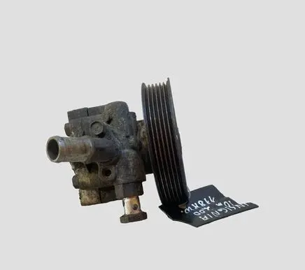 Opel Insignia A Power steering pump 13309336