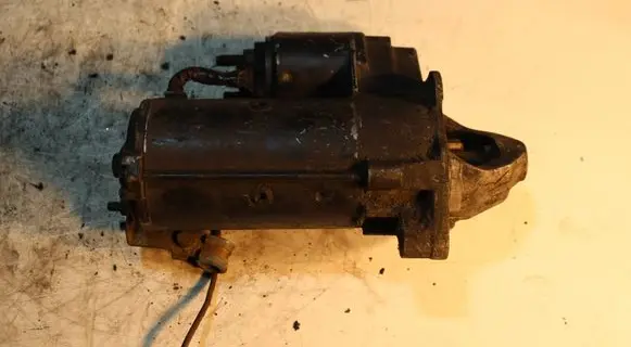 Audi A4 S4 B6 8E 8H Starter motor 068911024E