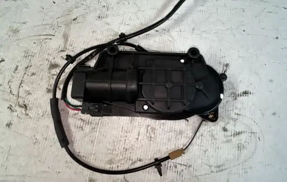 Mercedes-Benz GLS X166 Seat adjustment motor 