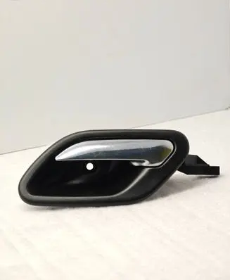 BMW 5 E39 Front door interior handle 8226049