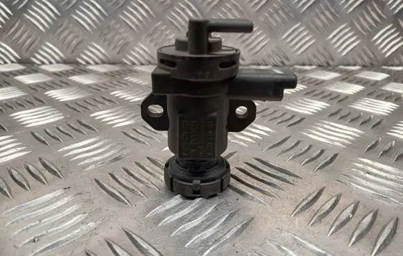 Citroen C5 Turbo solenoid valve 9635704380 0928400414