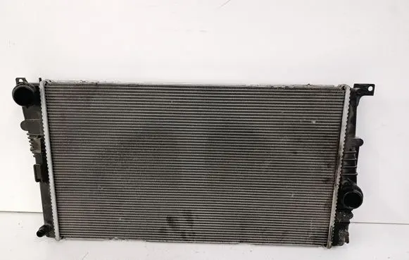 BMW 3 F30 F35 F31 Coolant radiator 7600523 M151760