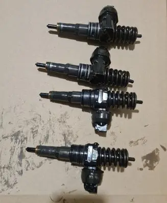 Volkswagen PASSAT B5.5 Fuel injectors set 038130073BA 038130073