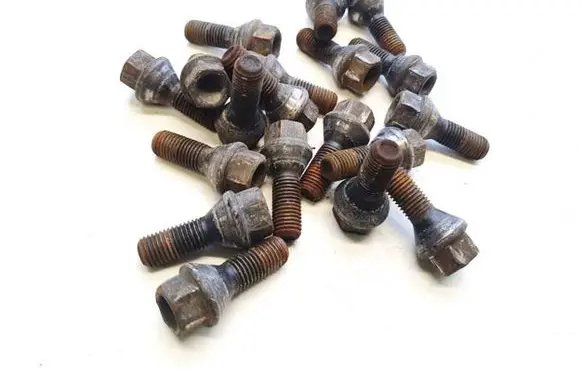 BMW 1 E81 E87 Nuts/bolts 
