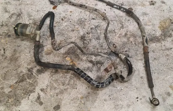 Toyota RAV 4 (XA20) Power steering hose/pipe/line