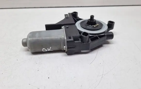 Jeep Grand Cherokee Rear door window regulator motor 931402