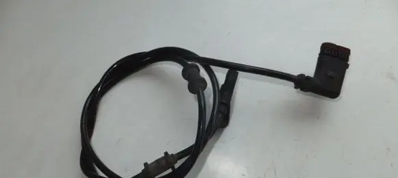 Mercedes-Benz CLK A209 C209 Front ABS sensor wiring A2035401317