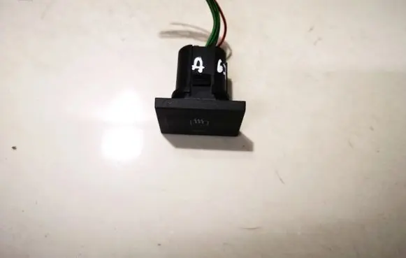 Ford Focus C-MAX Windscreen/window heater switch 3m5t18c621ad