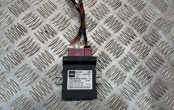 BMW X3 F25 Fuel injection pump control unit/module 7301554