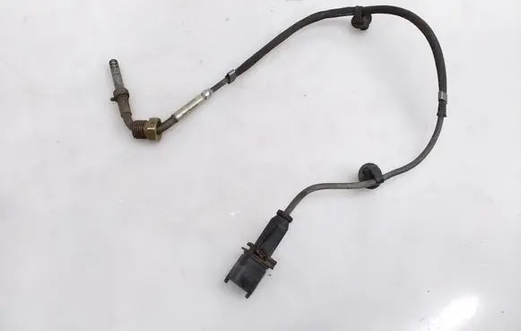 Opel Zafira C Exhaust gas temperature sensor 55596171
