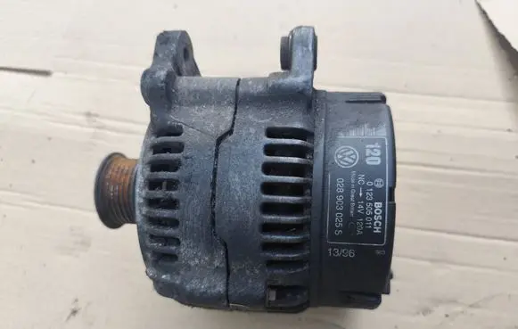 Ford Galaxy Generator/alternator 028903025s 0123505011