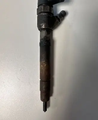 Fuel injector