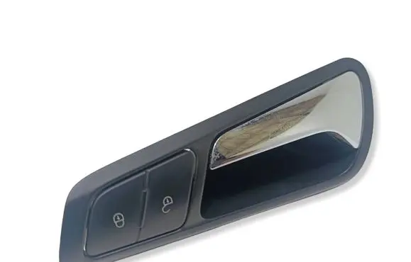 Volkswagen PASSAT B6 Front door interior handle 3C1837113D