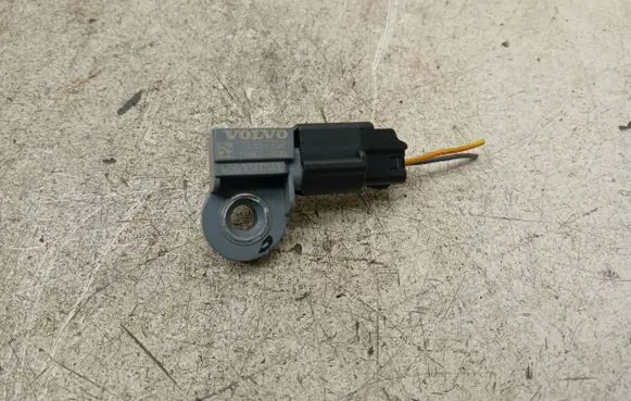 Volvo V40 Airbag deployment crash/impact sensor 31387312