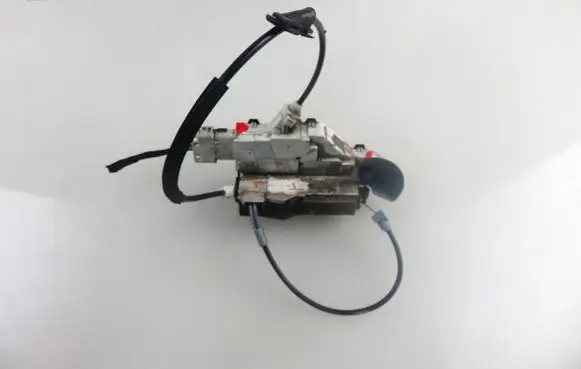 Citroen C4 I Front door lock 9647172780