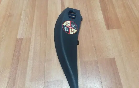 Renault Espace IV Dashboard side end trim 8200122442 8200122444
